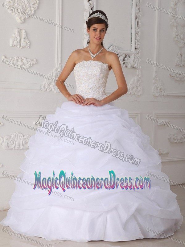 White Bodice Sweet 15 Dresses with Lace Flowers and Pick Ups in Fashion
