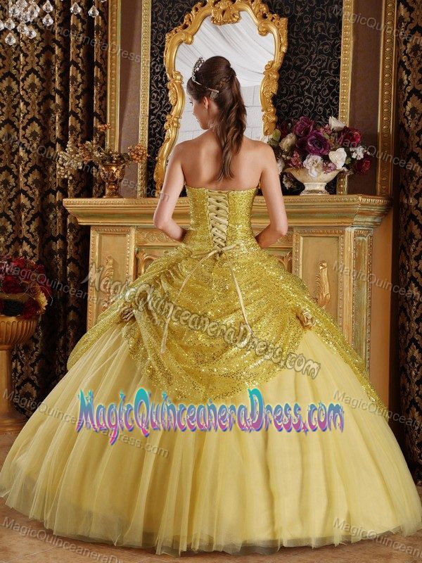 Gold Sequins Over Skirt Sweet 15 Dresses with Pick Ups and Handle Flower