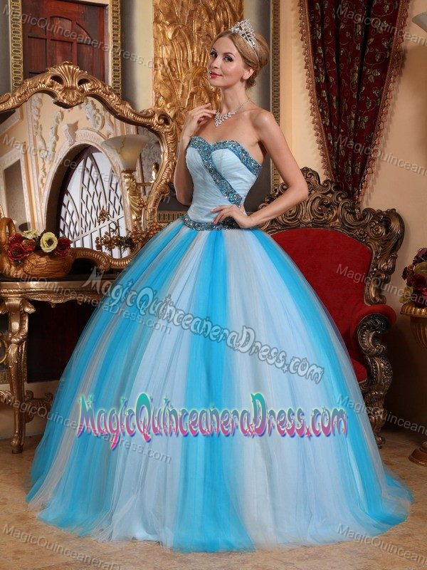 Multi-colored Sweetheart Tulle Quinceanera Dress with Beading in Gravilias