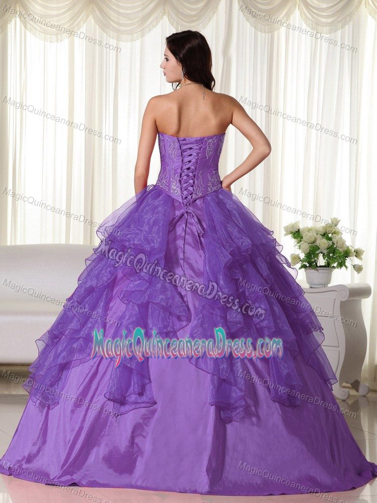 Sweetheart Floor-length Organza Embroidered Purple Quince Dress
