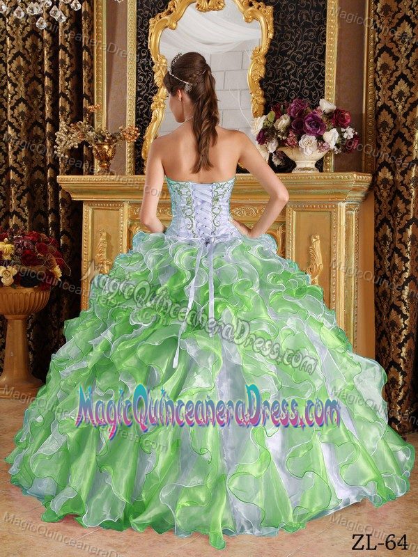 Lilac and Apple Green Sweetheart Organza Quinceanera Dress with Appliques