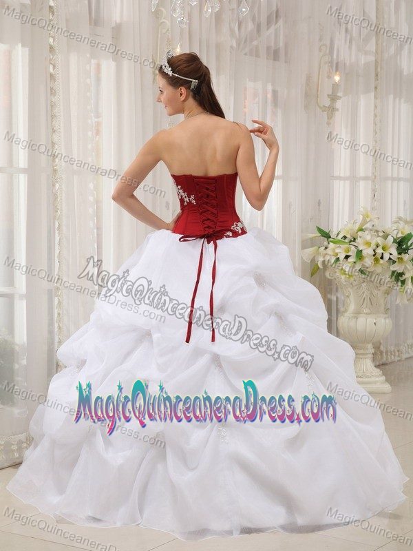 White and Wine Red Strapless Taffeta and Organza Appliques Quinceanera Dresses