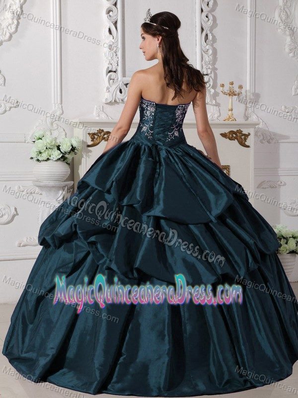 Traditional Blue Taffeta Embroidery Strapless Quinceanera Dress in Gloucester Point