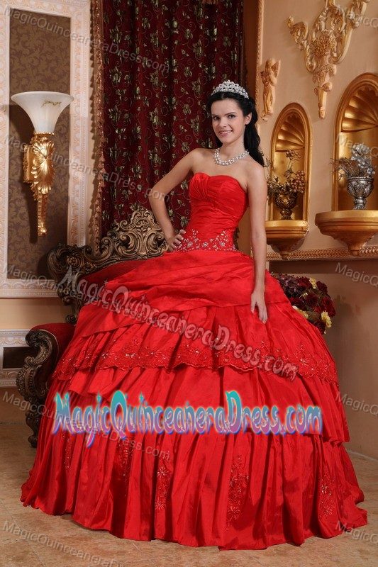 Red Sweetheart Floor-length Taffeta Beading and Appliques Quinceanera Dresses