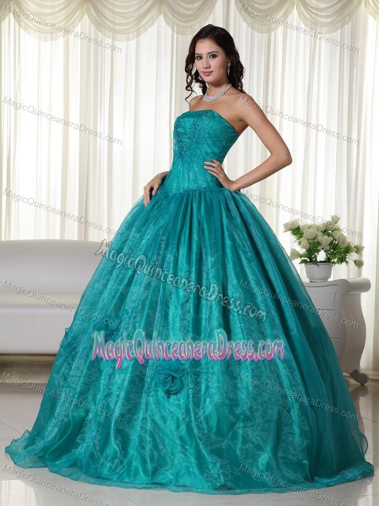 Strapless Floor-length Beaded Quinceanera Dress in Turquoise in Candelaria