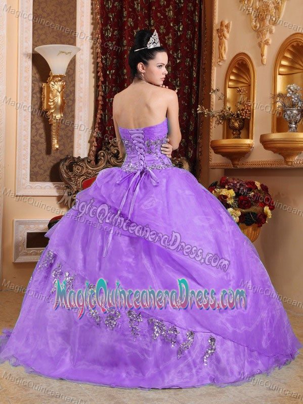 Lavender Beads Sweetheart Dress For Quinceanera in Medelln Colombia