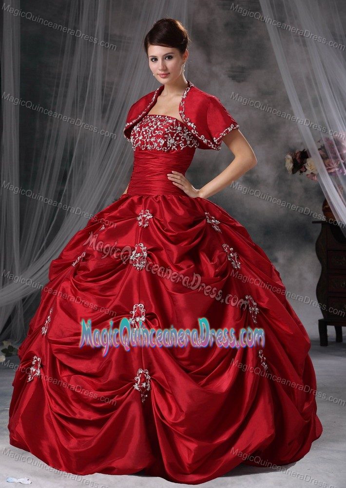 Strapless Red Long Dresses For Quinceanera with Appliques and Pick-ups
