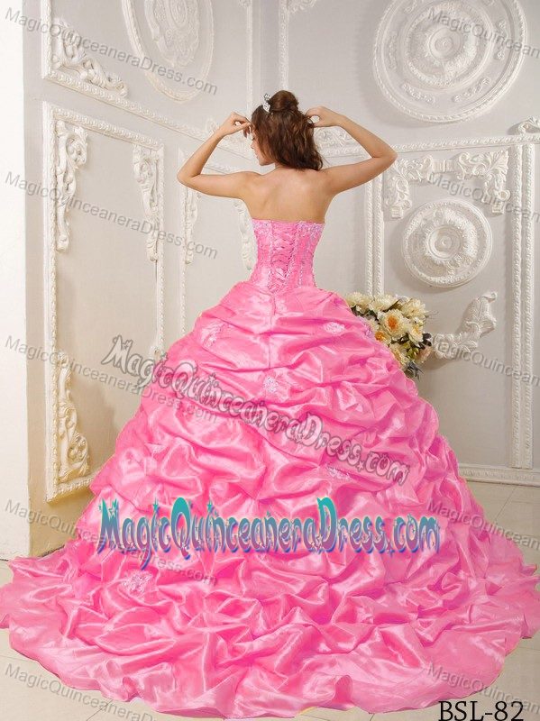 Rose Pink Appliqued Strapless Court Train Quinces Dresses with Pick-ups