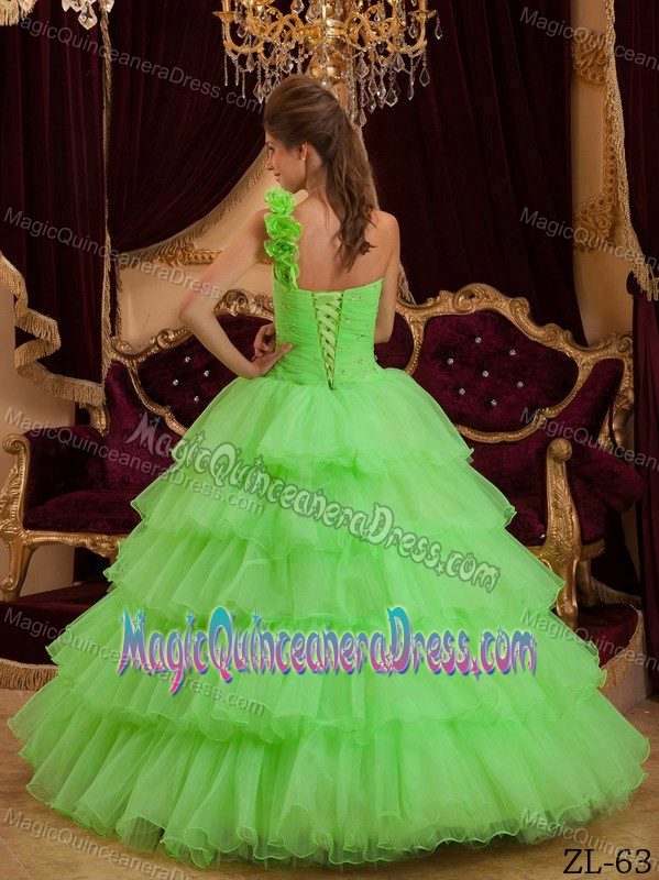 Spring Green A-line One Shoulder Quinceanera Dress with Ruffles and Beading