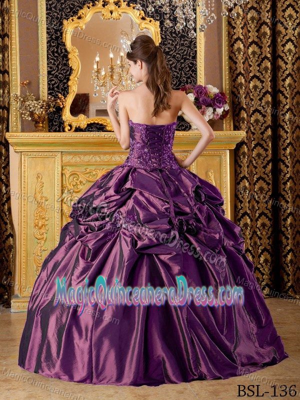 Purple Strapless Taffeta with Appliques and Embroidery Sweet Sixteen Dresses