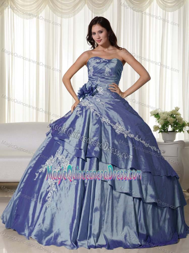 Hot Strapless A-line Quinceanera Gowns in Blue with Appliques and Flowers