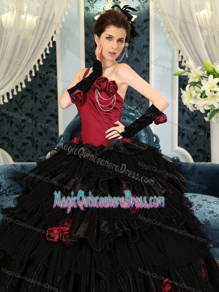One Shoulder Black Quince Dresses with Flowers and Pick-ups in Concord