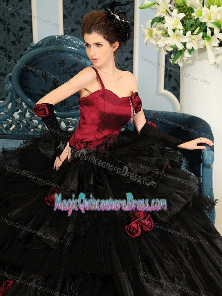 One Shoulder Black Quince Dresses with Flowers and Pick-ups in Concord
