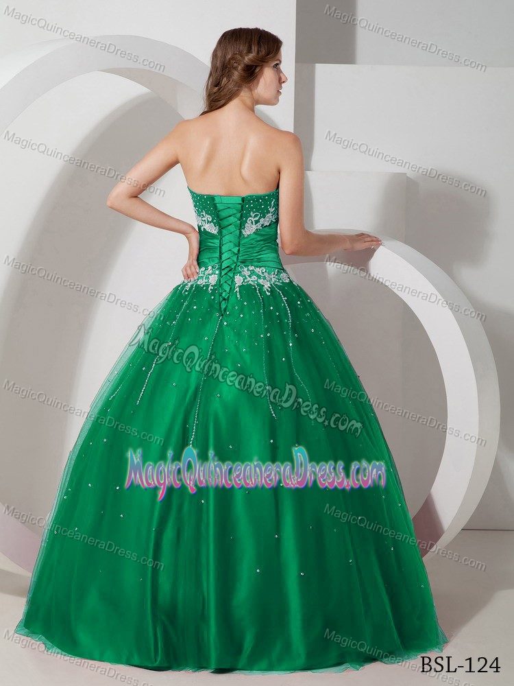 Strapless Floor-length Green Sweet 16 Dresses with Beading and Appliques