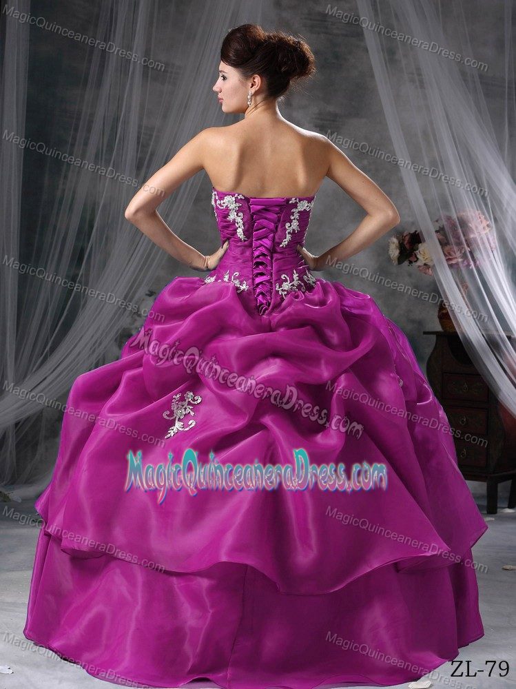 Sweetheart Floor-length Purple Quince Dress with Appliques in Broomfield