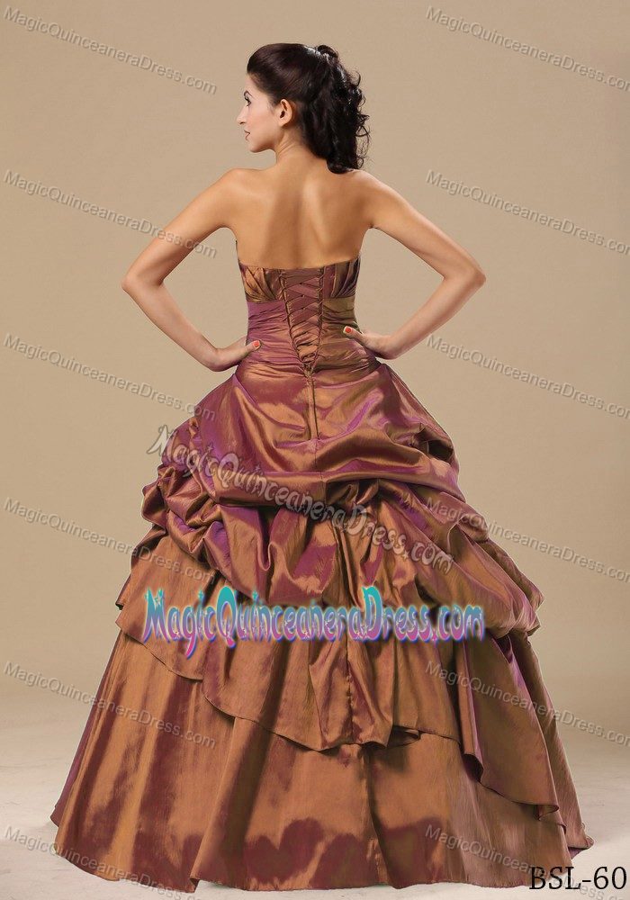Chocolate Strapless Dresses for Quinceanera with Appliques and Pick-ups
