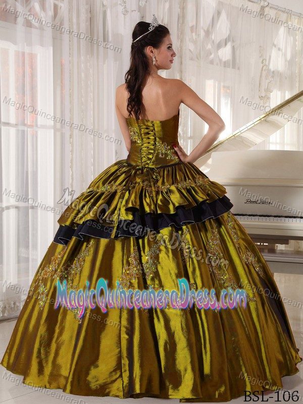 Gold Strapless Quinceanera Gown in Floor-length with Appliques in Ventura