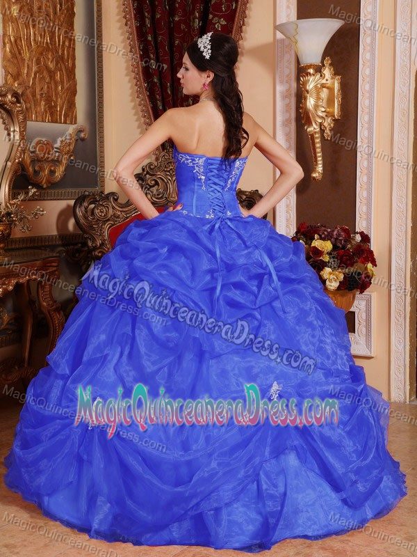 Sweetheart Royal Blue Beaded Quinceanera Gowns with Pick Ups in Tampa