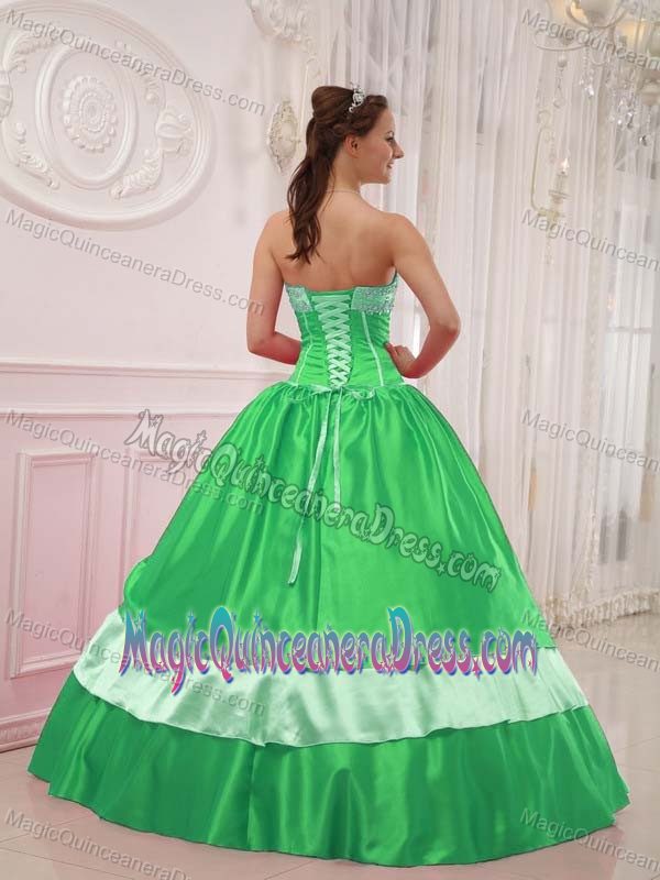 Appliqued Spring Green Beaded Sweetheart Dress for Quinces in Stuart