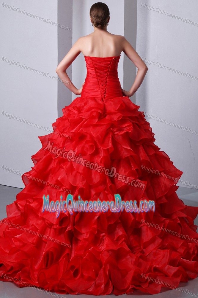 Sweetheart Red Full-length Quinceanera Gown with Ruffle-layers in Quincy