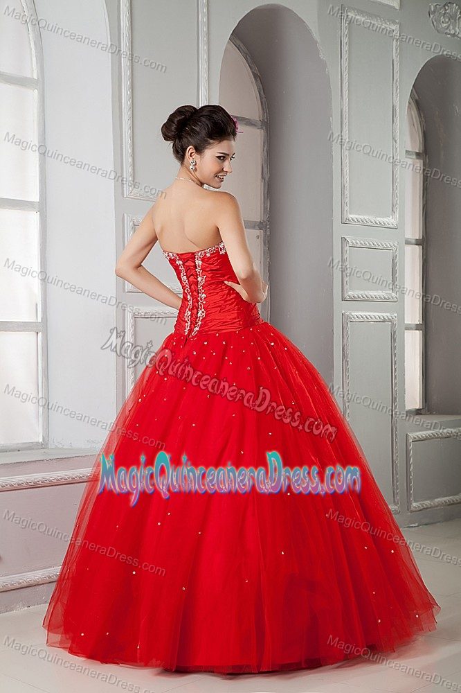 Simple Red Beaded Sweetheart Full-length Sweet16 Quinceanera Dresses