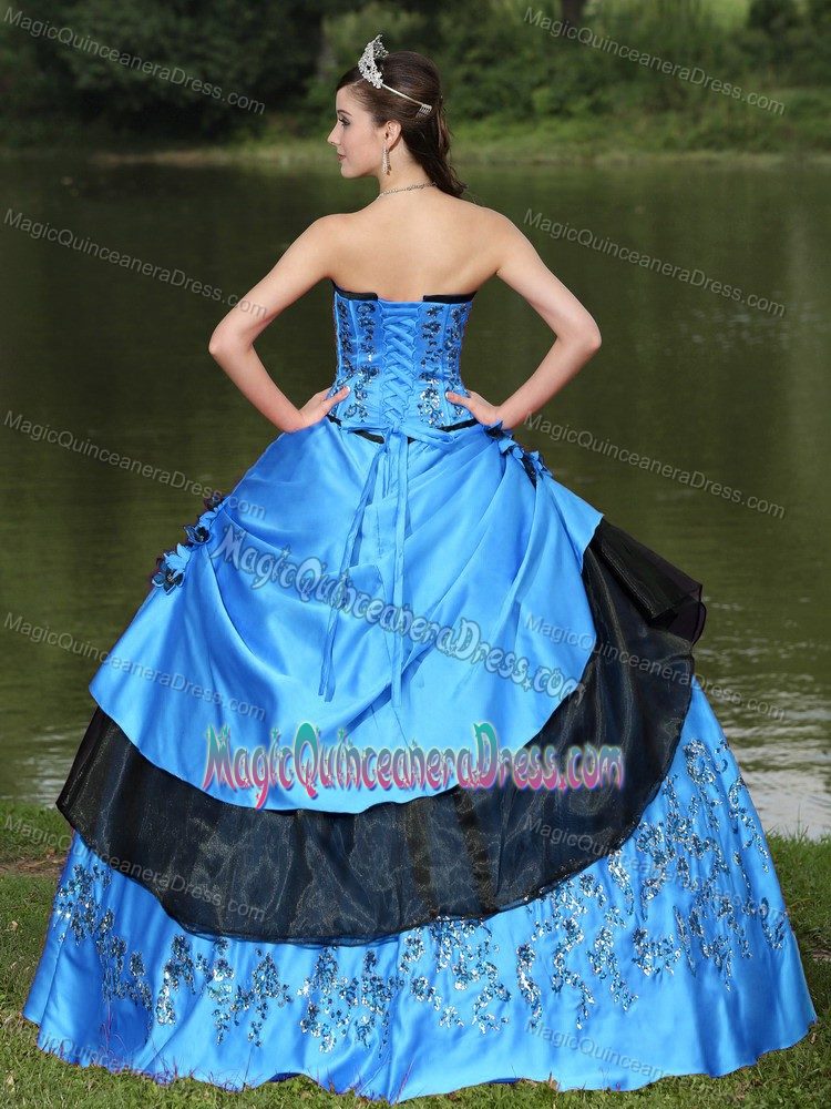 Aqua Blue Strapless Long Quinceanera Gowns with Embroidery and Flower