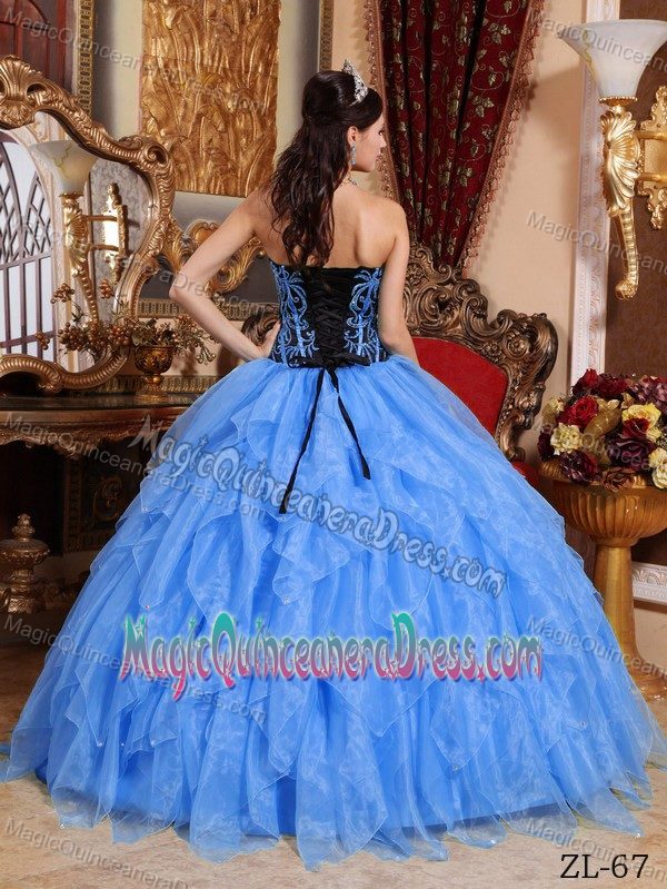 Ruffled Layers Sweetheart Bodice Blue Dress For Quinceanera near Elkins