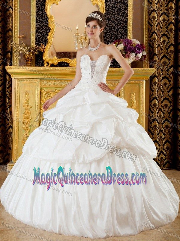 Beaded Embroidery and Pick Ups White Quinceanera Gowns near Puyallup