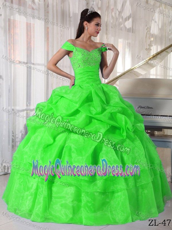 Off the Shoulder Spring Green Quinces Dresses with Pick-ups in Birmingham