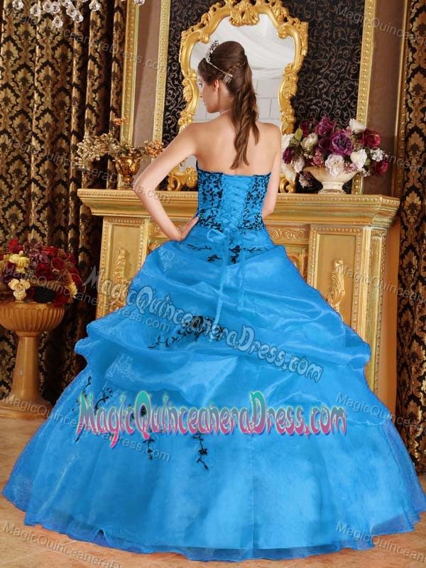 Dramatic Aqua Blue Sweetheart Embroidery Satin and Organza Quinceanera Dress