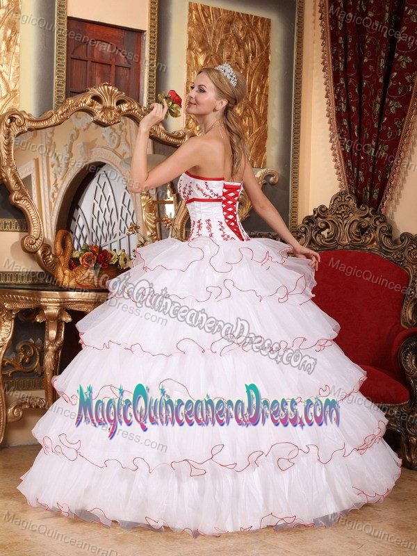 White Strapless Organza Appliques Detachable Train Sweet 15 Dresses in 2013