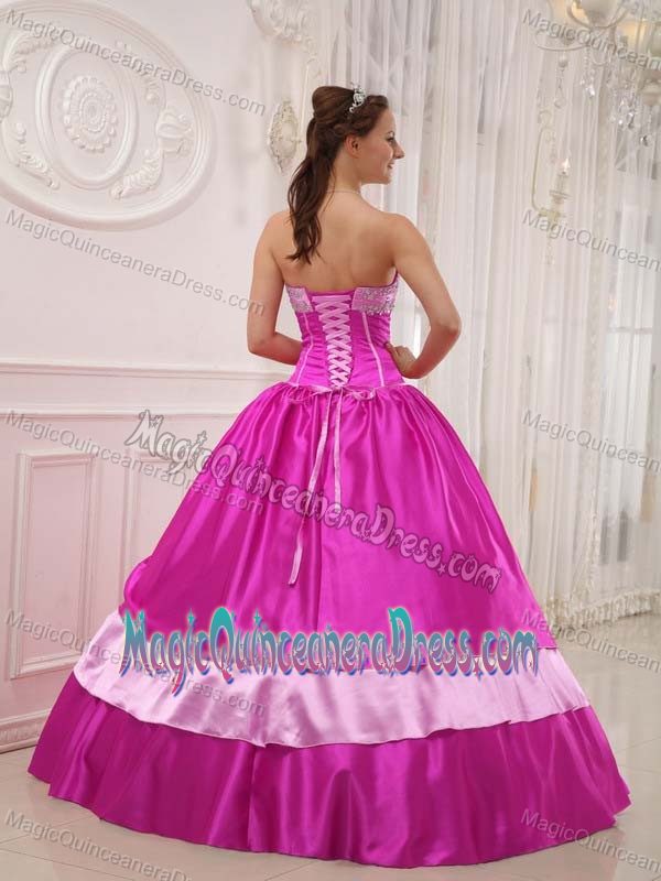 Cute Sweetheart Appliques with Beading Quinceanera Dress with Bow in Roanoke