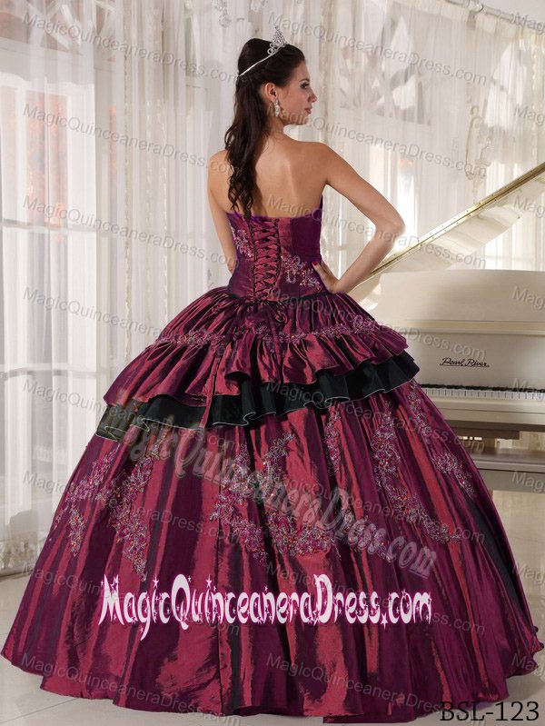 Ball Gown Strapless Taffeta Beading and Appliques Quinceanera Gown Dresses