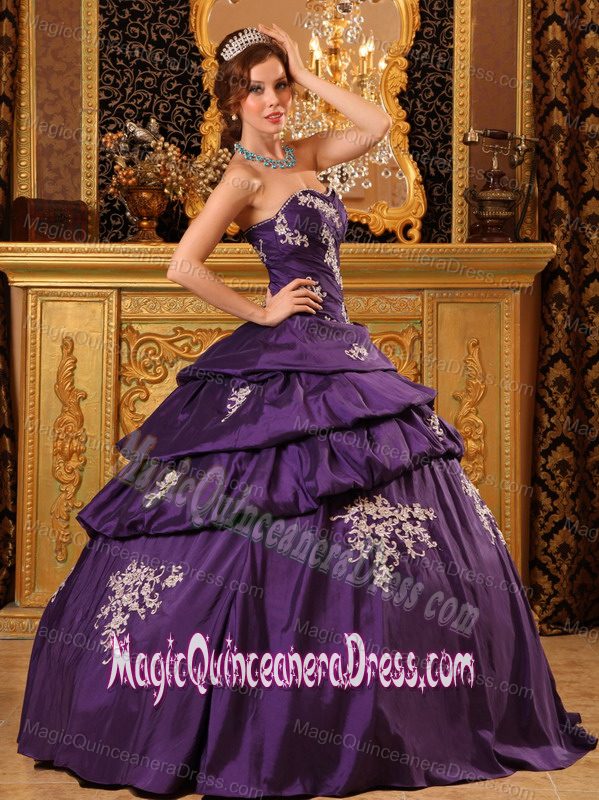 Purple Sweetheart Taffeta Beading and Appliques Quinceanera Dress in Towson