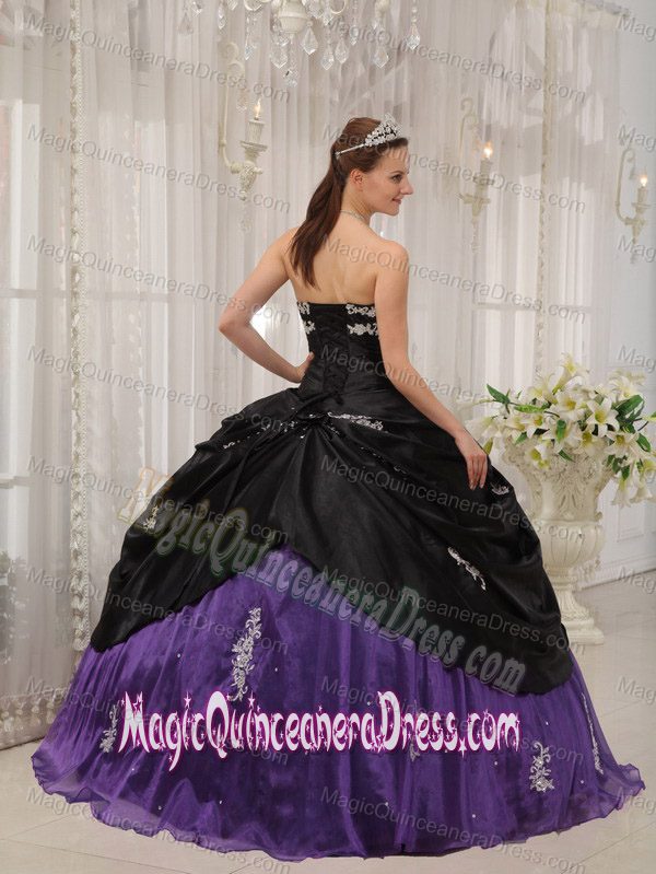 Strapless Floor-length Appliqued Quince Dress in Black and Purple