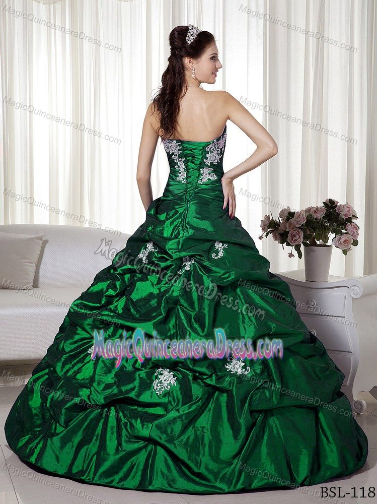 Strapless Floor-length Taffeta Quinceanera Dress with Appliques in Cochabamba