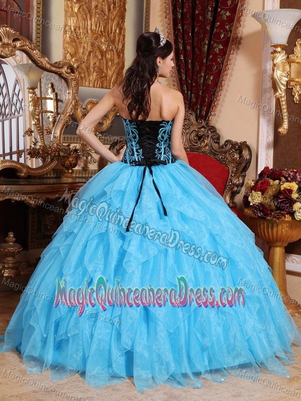 Fancy Black and Blue Ruffled Layers Bodice Sweet 15 Dresses near Glenville