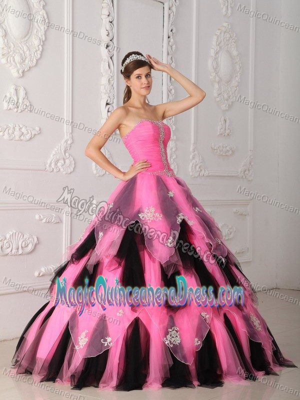 Pink and Black Princess Strapless Organza Appliques Quinceanera Gown Dresses