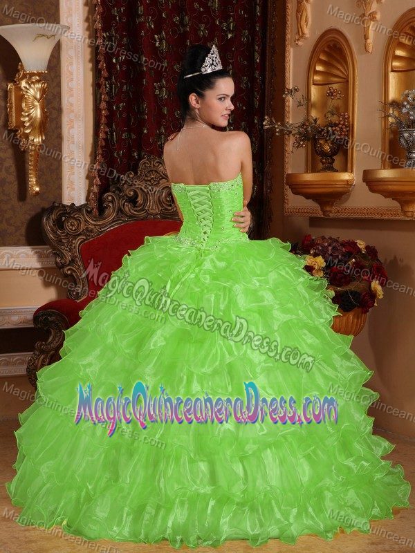Spring Green Strapless Organza Beading Quinceanera Dress with Ruffled Layers