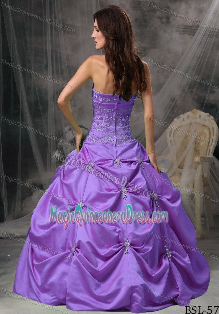 Pretty Lavender Beaded Strapless Long Sweet Sixteen Dresses with Pick-ups