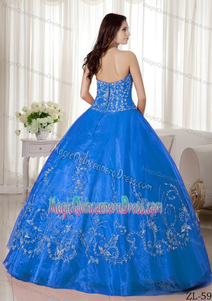 New Strapless Blue Beaded Long Dresses For Quinceanera with Embroidery