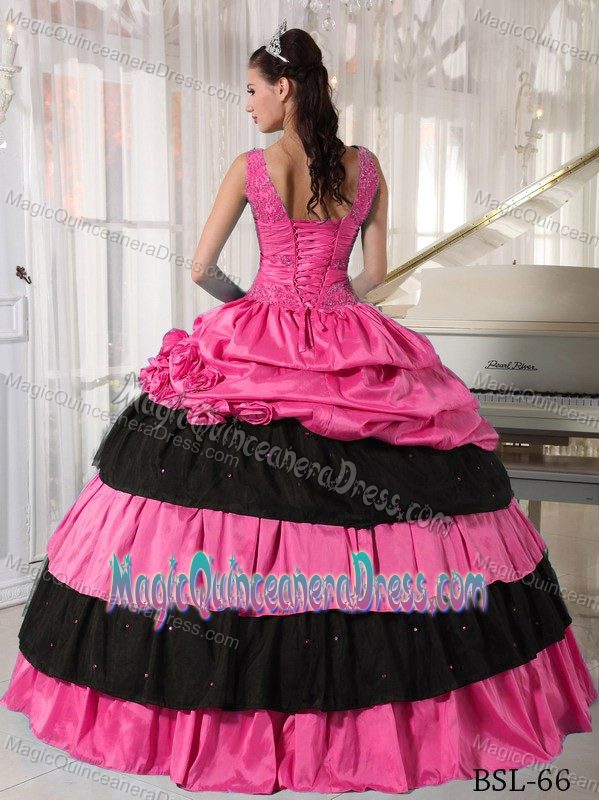 Rose Pink and Black V-neck Long Quince Dress with Flowers and Pick-ups