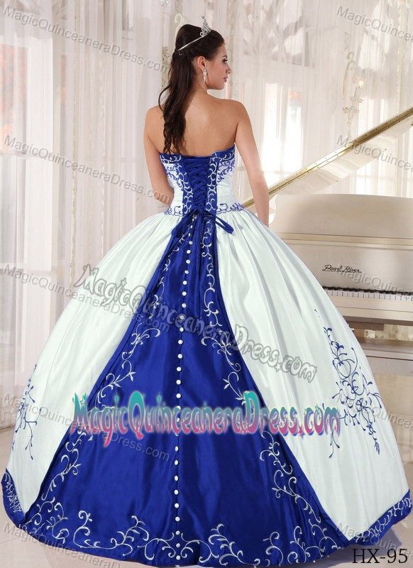 White Strapless Floor-length Quinceanera Gown Dress with Blue Embroidery