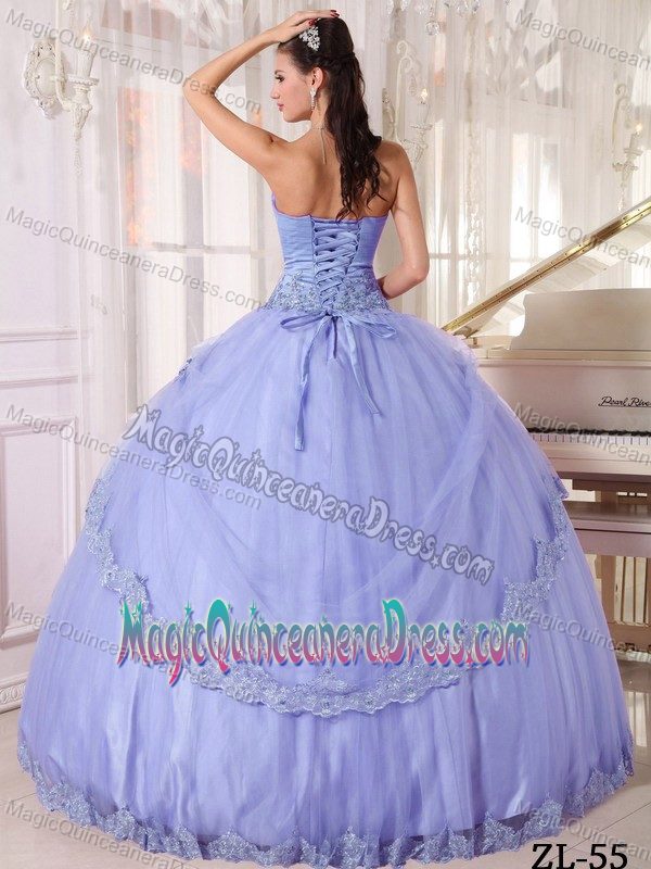 Lovely Sweetheart Lilac Long Quinceanera Gowns with Appliques and Lace