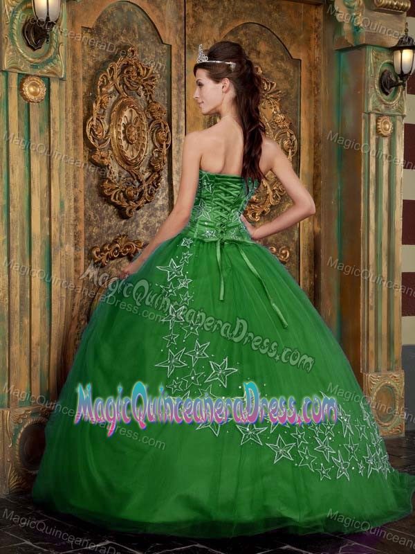 Green Sweetheart Floor-length Quinceanera Gown Dresses with Appliques