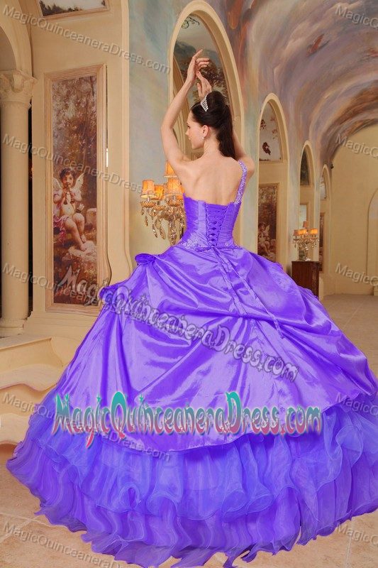 Purple One Shoulder Appliques Ruched Quinceanera Dress in Tucupita