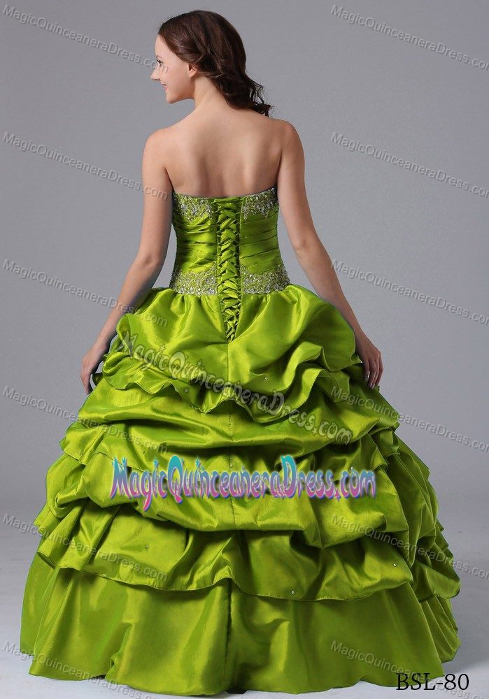 Beading Pick-ups Yellow Green Ruched Quince Dresses in La Esmeralda