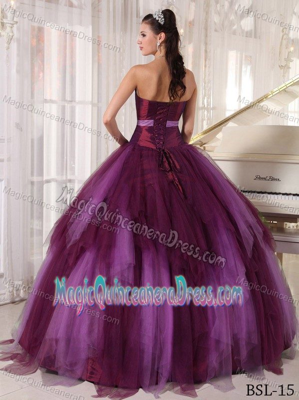 Layered Burgundy Beaded Tulle Quinceanera Dress with Bow in Isla Pucu