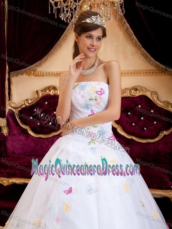 White A-Line Strapless Embroidery Quinceanera Dress in Cancun
