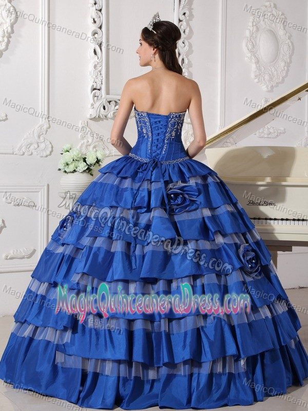 Sweetheart Floor-length Embroidery Layered Sweet 15 Dresses in Blue